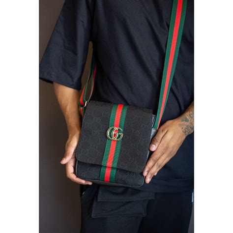 gucci bolsa transversal|Gucci leather shoulder bag.